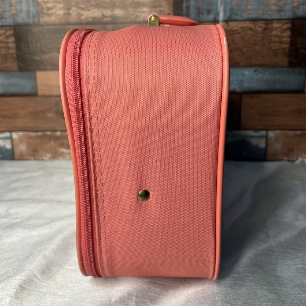 Vintage GOING TO GRANDMA'S Pink 1980s Childs Vinyl Suitcase Travel Carry On